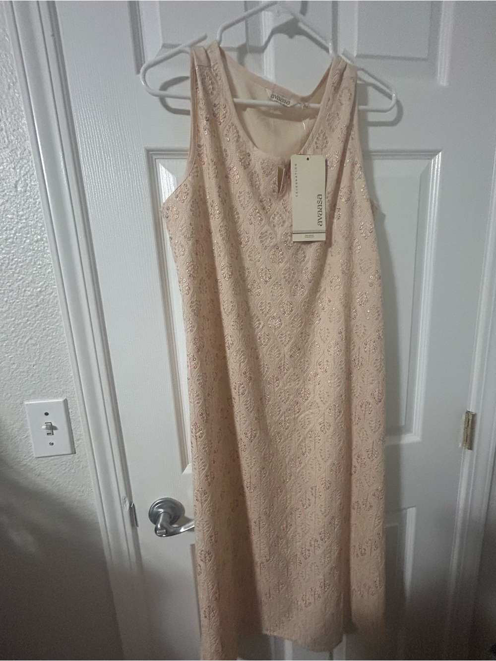 Reserved Lace-Overlay Sleeveless Midi Dress in Blush